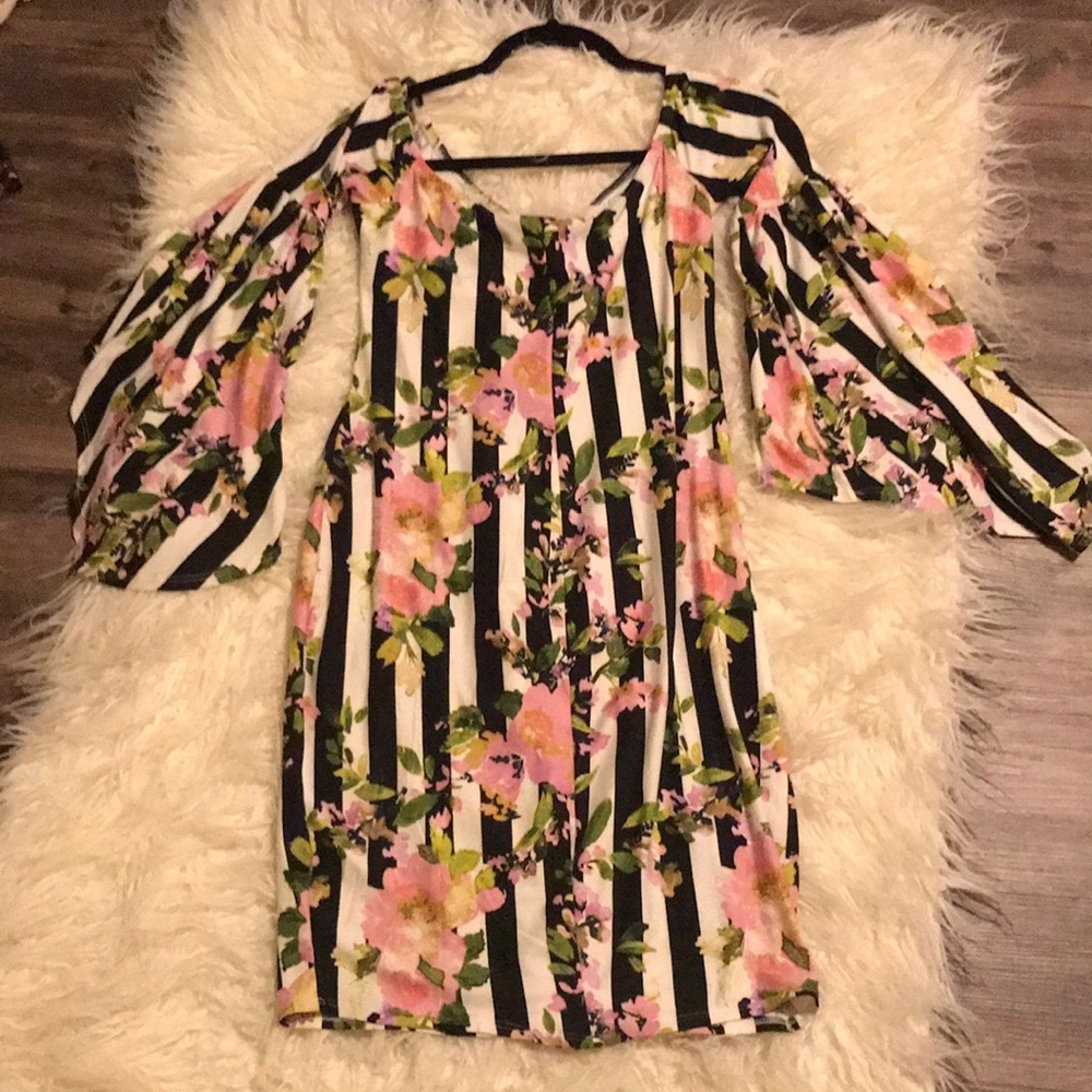 Brand New Size Large Venus Dress